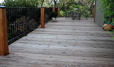 Custom Deck Design & Construction