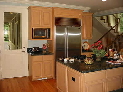 Custom Kitchen Remodeling